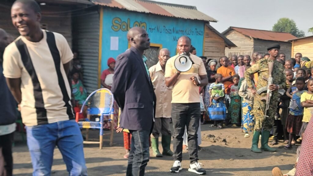 SAKE : Achille Akilimali échange avec les habitants de Ndolero sur la sécurité et le développement 2 img 20260812 wa02246396855721955698537
