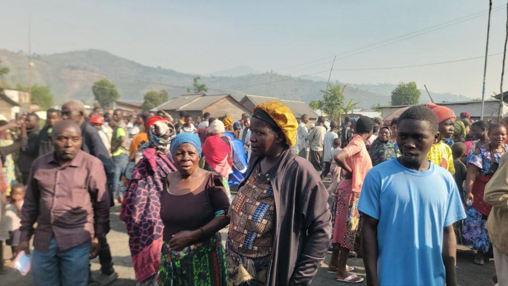 SAKE : Achille Akilimali échange avec les habitants de Ndolero sur la sécurité et le développement 3 img 20260812 wa02278122210424570511616