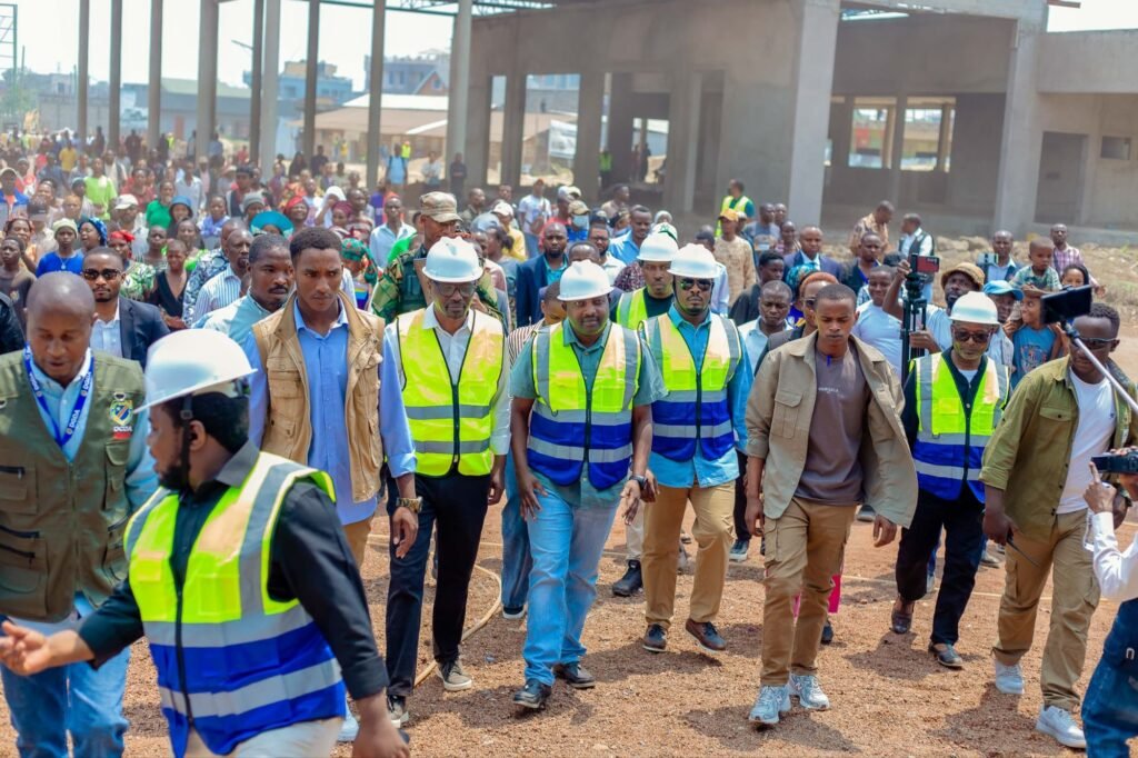 Goma : après le lancement des travaux routiers, Bahati Musanga sensibilise la population sur Ebola 2 img 20260818 wa05246855429665271112439