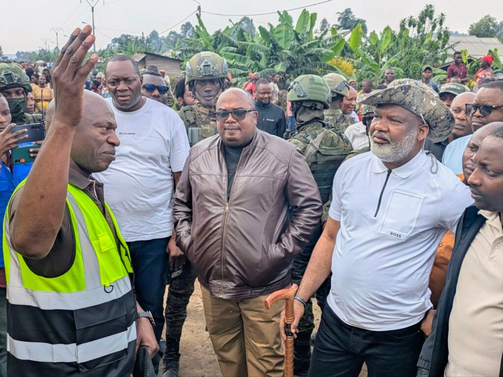 Rutshuru : Corneille Nangaa supervise les travaux de réhabilitation de la route Goma–Rutshuru 4 pxl 20260807 1042408533840184432556619439