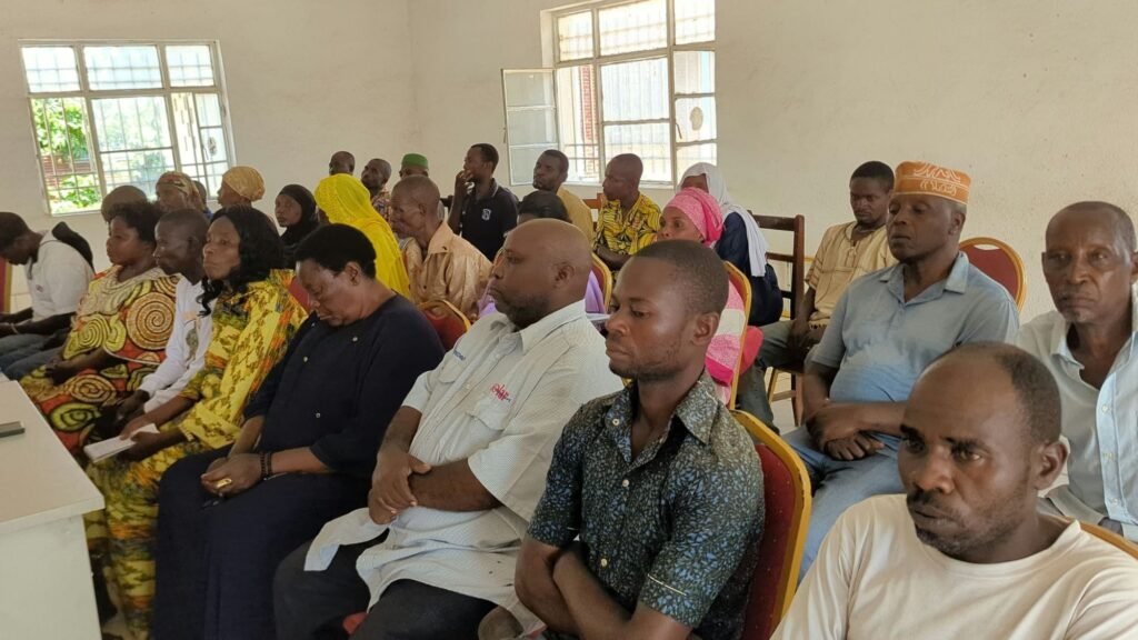 RUTSHURU : LA SÉCURITÉ, LE DÉVELOPPEMENT ET LA COLLABORATION CIVILO-MILITAIRE AU CŒUR D’UNE RÉUNION STRATÉGIQUE 2 img 20260925 wa01686796356747033611753