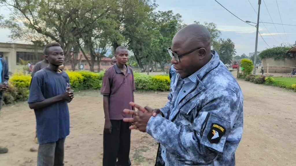Rutshuru : 17 jeunes volontaires rejoignent une formation à la défense locale au sein de l’ARC 3 img 20260926 wa01093465210812327569841