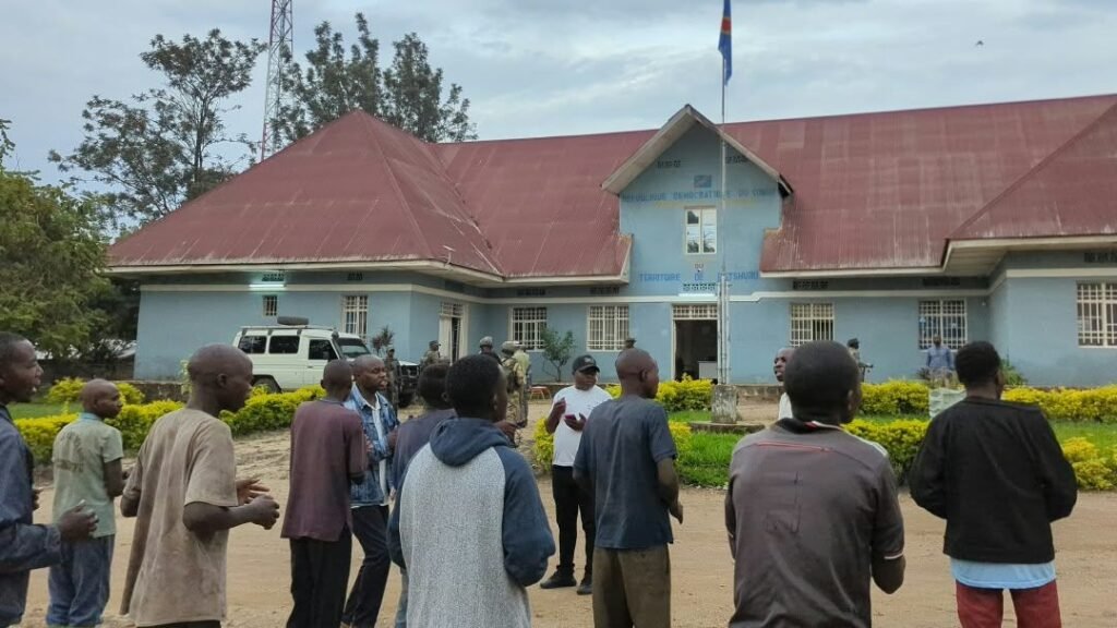 Rutshuru : 17 jeunes volontaires rejoignent une formation à la défense locale au sein de l’ARC 4 img 20260926 wa01193539115372409557907